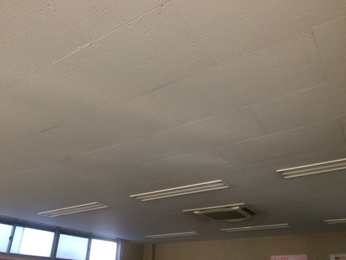 事務所天井塗り替え
