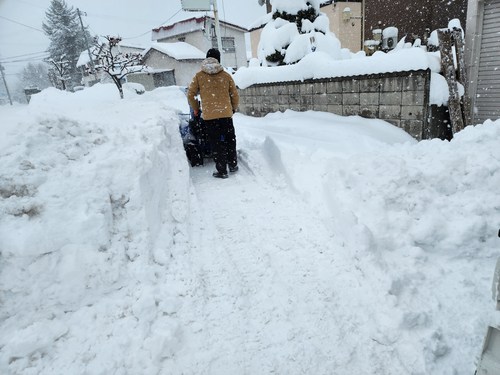 除雪機による除雪